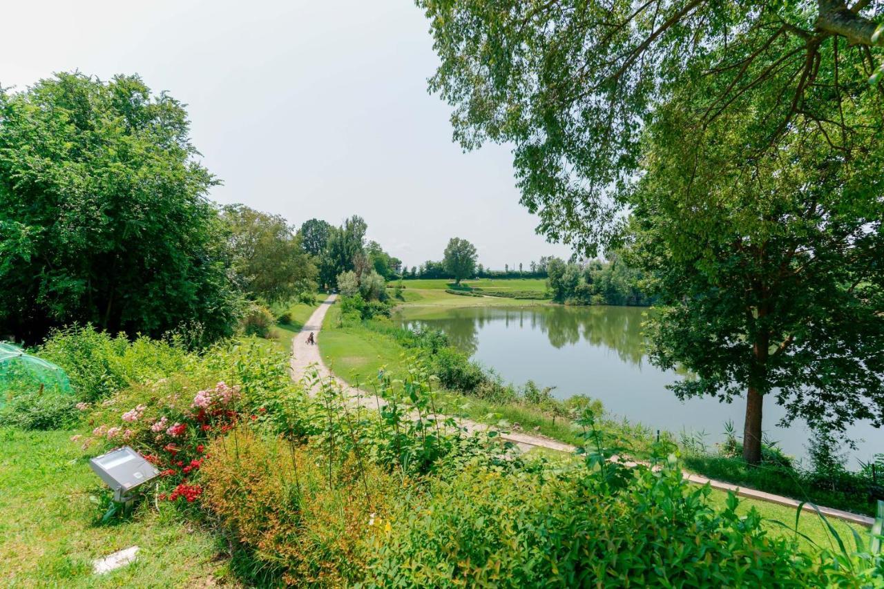 B&B Hole6 Castenaso Luaran gambar